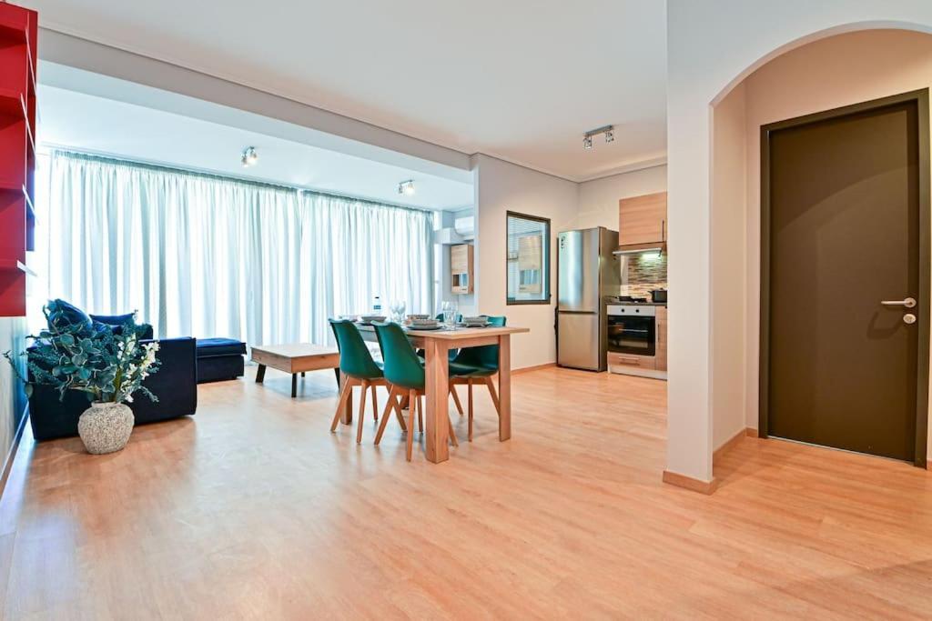 Cozy Apartment Located On Piraeus Port Area- Zewnętrze zdjęcie