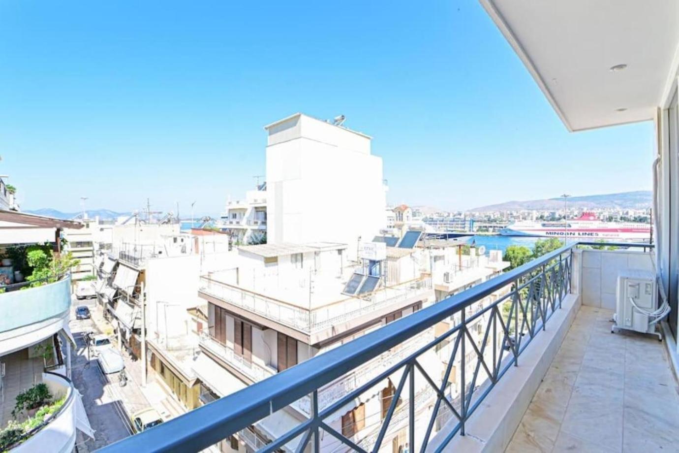 Cozy Apartment Located On Piraeus Port Area- Zewnętrze zdjęcie