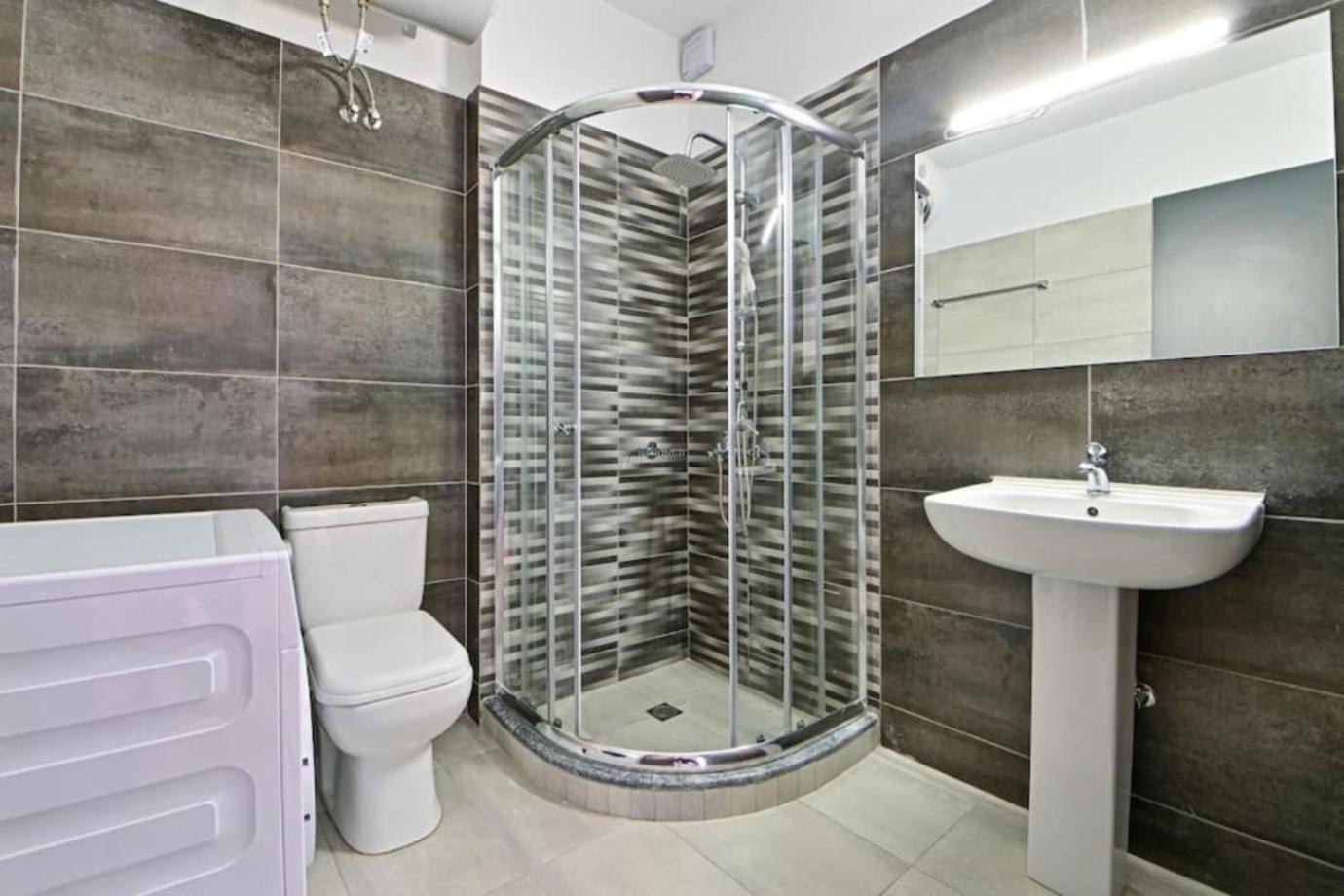Cozy Apartment Located On Piraeus Port Area- Zewnętrze zdjęcie
