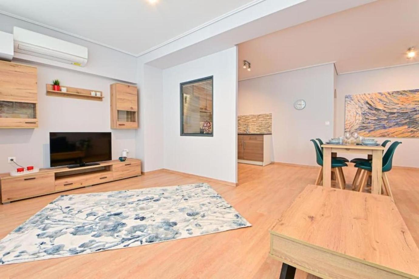 Cozy Apartment Located On Piraeus Port Area- Zewnętrze zdjęcie